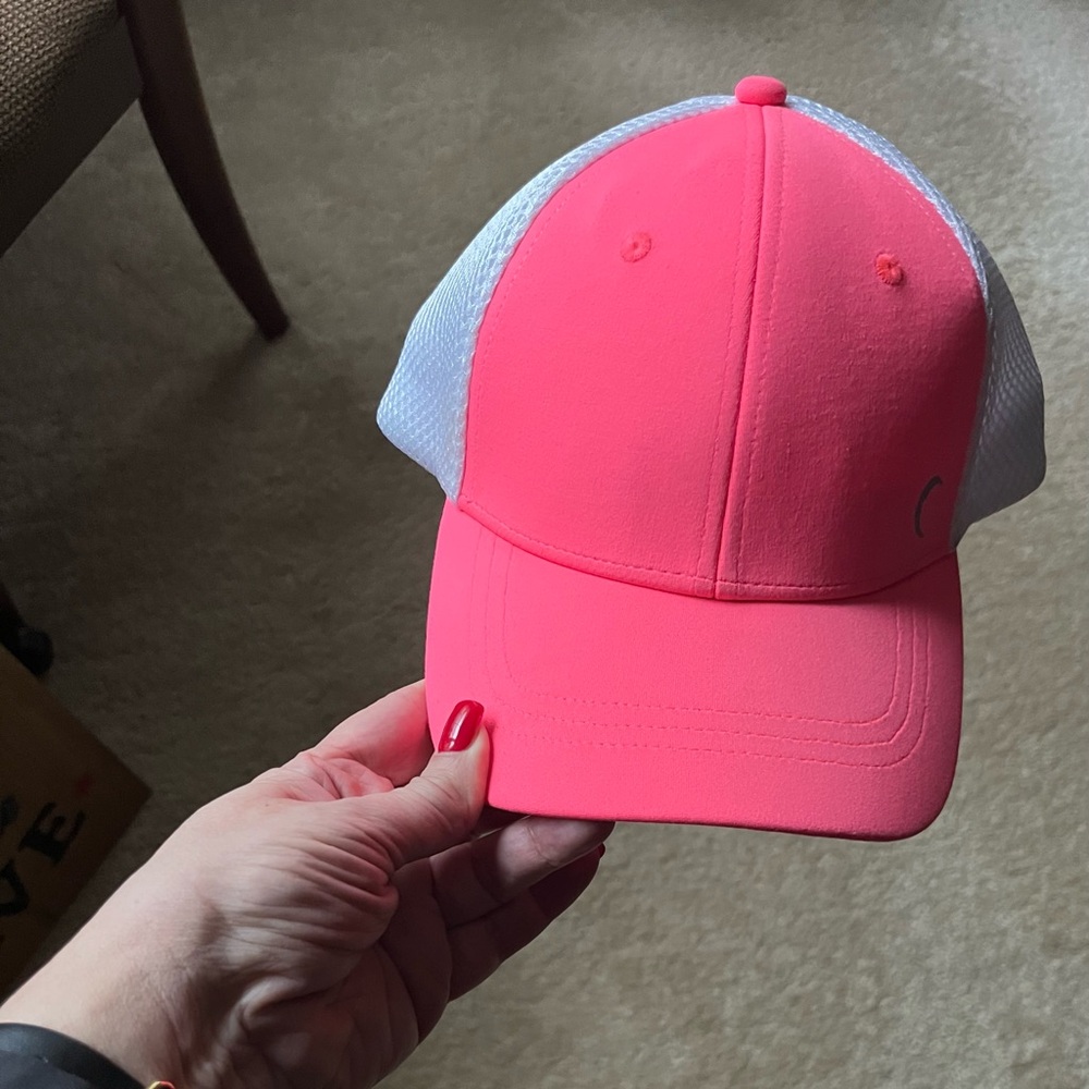 ZYIA - Women’s Pink & White - Luxe Ponytail Hat